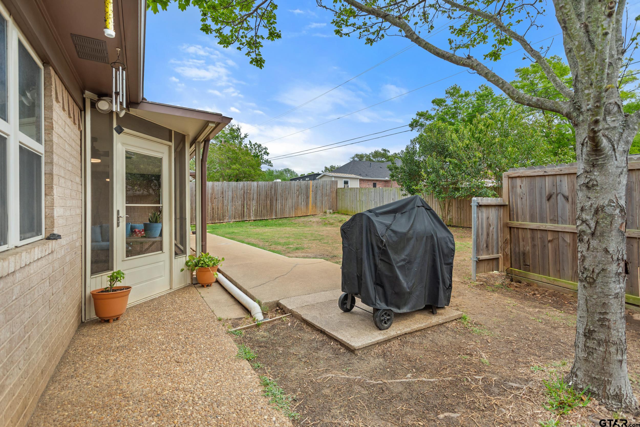 516 Ruthlynn Drive Longview, TX 75605 - Photo 29 of 34