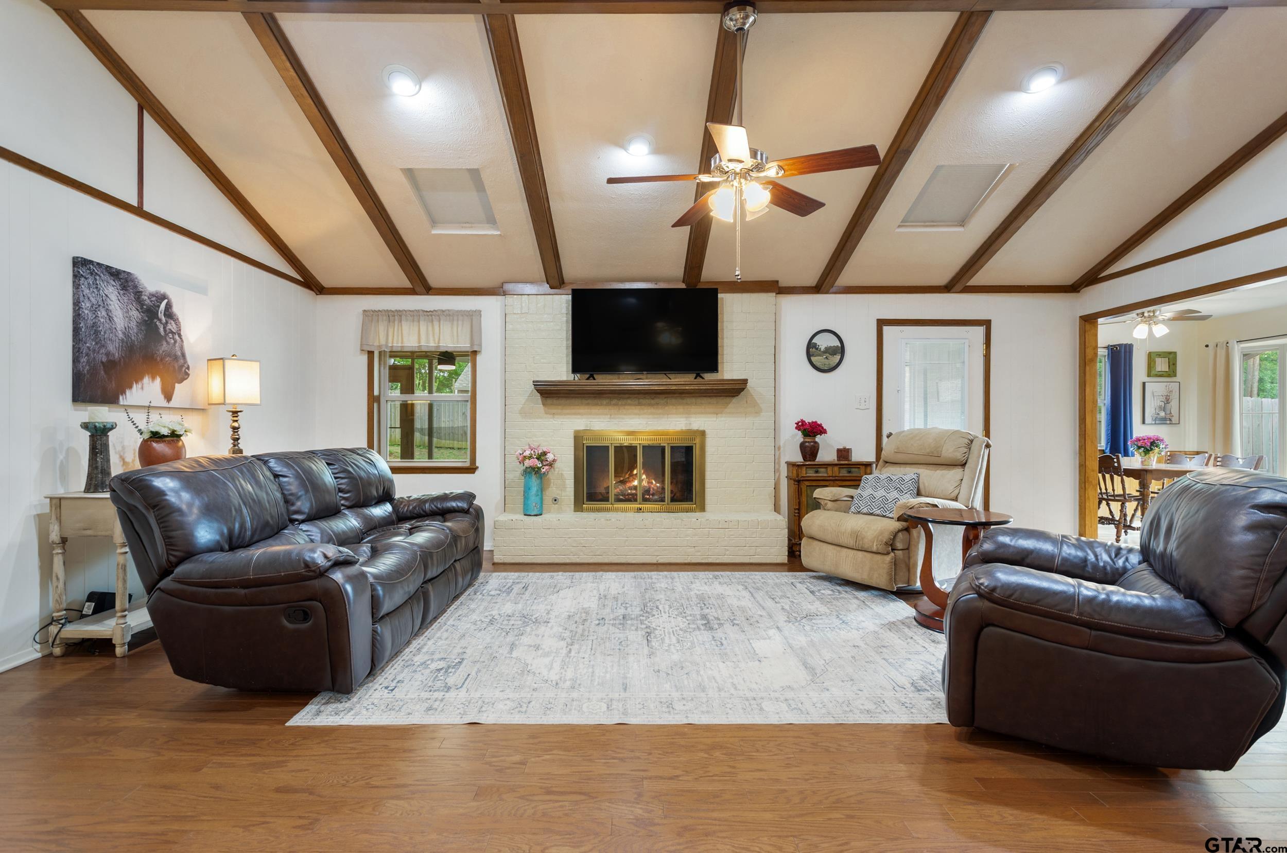 516 Ruthlynn Drive Longview, TX 75605 - Photo 4 of 34