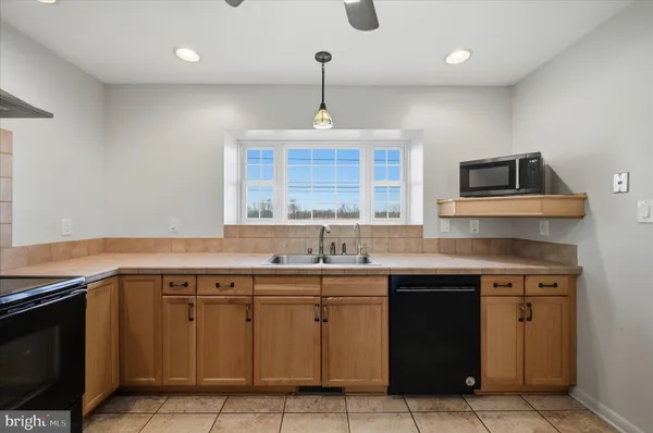 $585,000 | 3093 Old Leetown Pike, Ranson, WV 25438