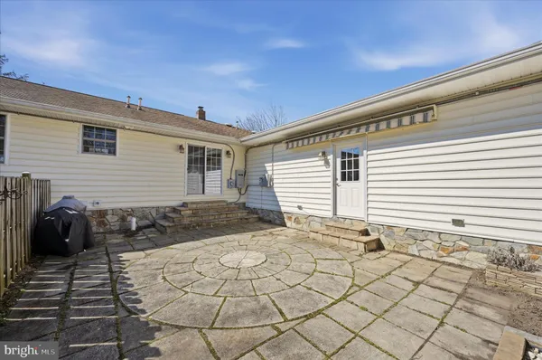 $585,000 | 3093 Old Leetown Pike, Ranson, WV 25438