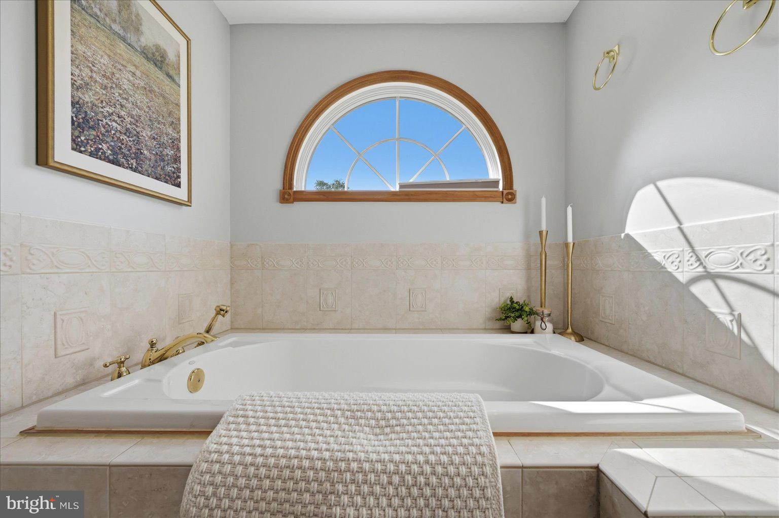 3093 Old Leetown Pike Ranson, WV 25438 - Photo 34 of 85 Soaking Tub