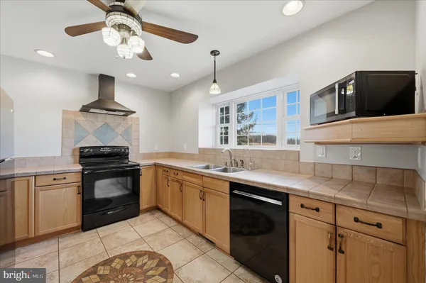 $585,000 | 3093 Old Leetown Pike, Ranson, WV 25438