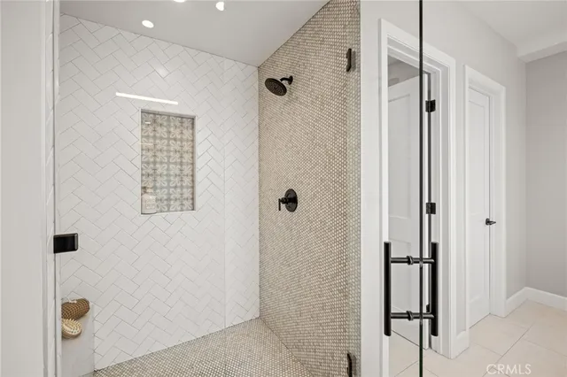 $1,949,000 | 1010 South El Camino Real, Unit 101, San Clemente, CA 92672