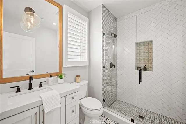 $1,949,000 | 1010 South El Camino Real, Unit 101, San Clemente, CA 92672