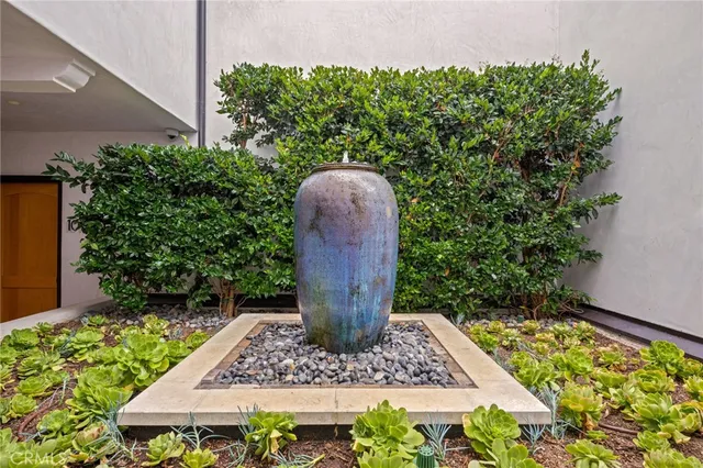 $1,949,000 | 1010 South El Camino Real, Unit 101, San Clemente, CA 92672