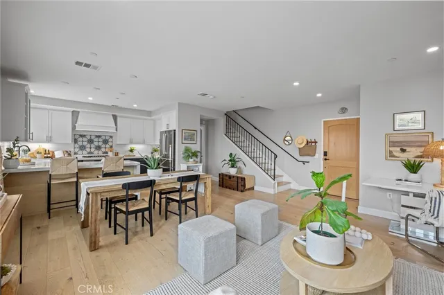 $1,949,000 | 1010 South El Camino Real, Unit 101, San Clemente, CA 92672