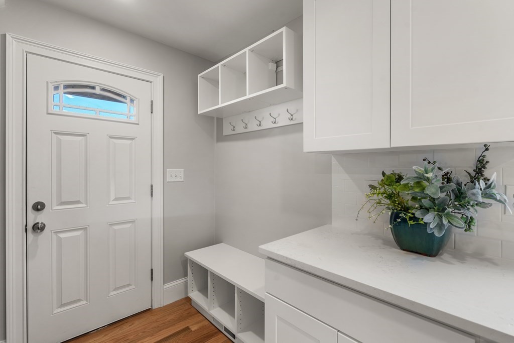11 Alfred Road, Unit 1 Arlington, MA 02474 - Photo 12 of 35 Gallery Image 12