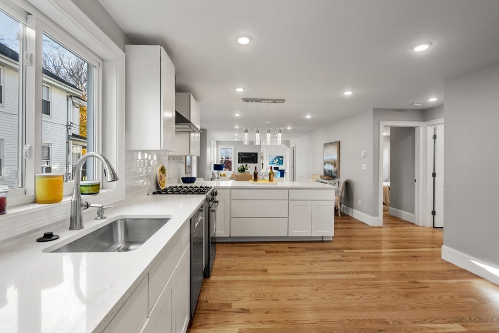 11 Alfred Road, Unit 1 Arlington, MA 02474 - Photo 10 of 35 Gallery Image 10