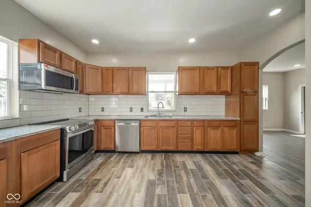 $320,000 | 922 Spring Street, New Castle, IN 47362