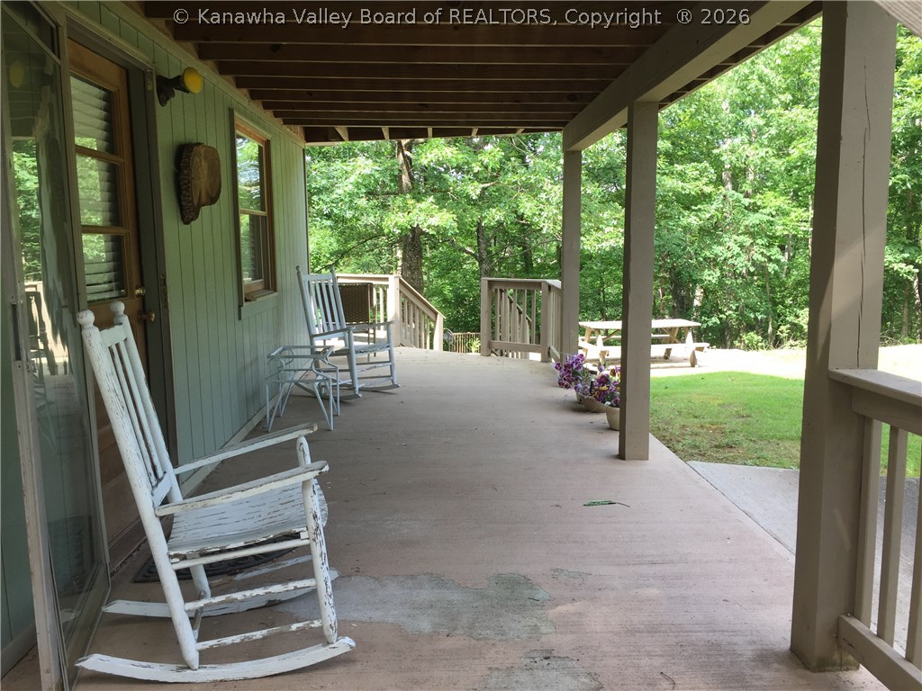 724 Oak Ridge Road Buffalo, WV 25033 - Photo 3 of 29 Gallery Image 3