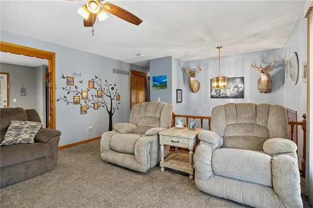 $264,900 | 705 South 11th Street, Savannah, MO 64485