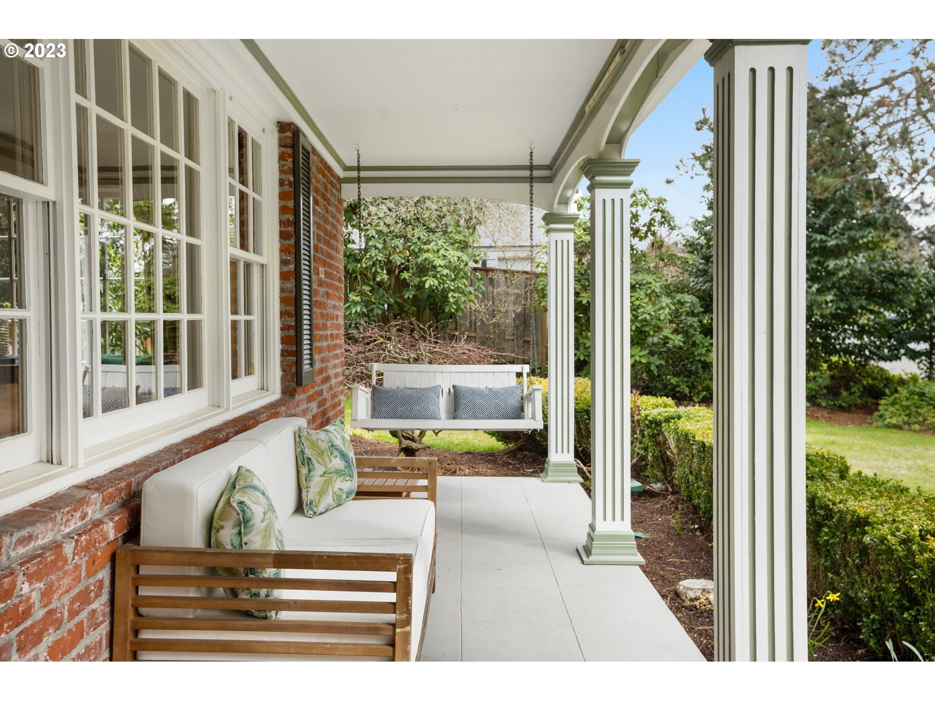 7215 Southwest Gable Park Road Portland, OR 97225 - Photo 2 of 43 Gallery Image 2
