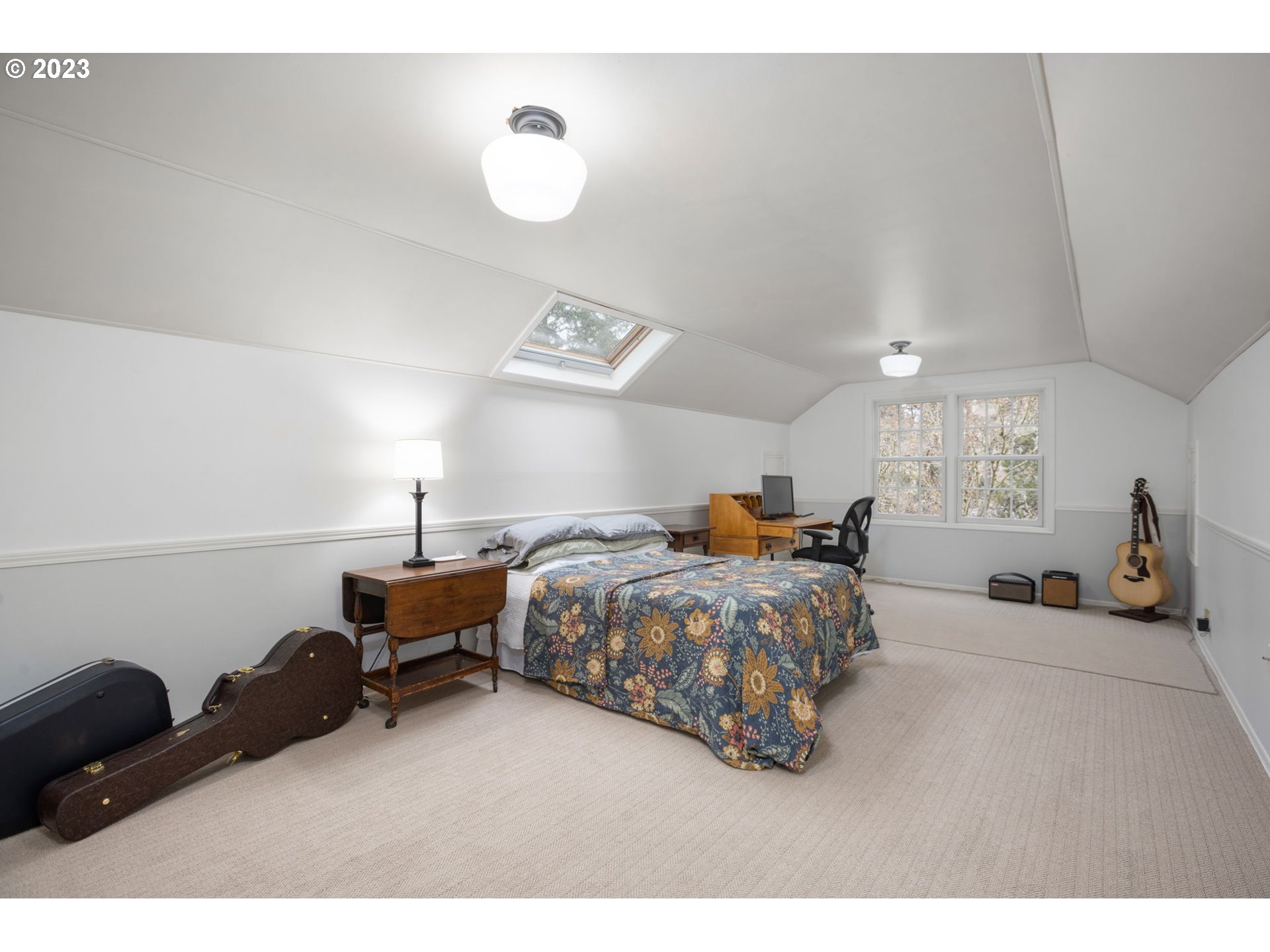 7215 Southwest Gable Park Road Portland, OR 97225 - Photo 29 of 43 Bedroom