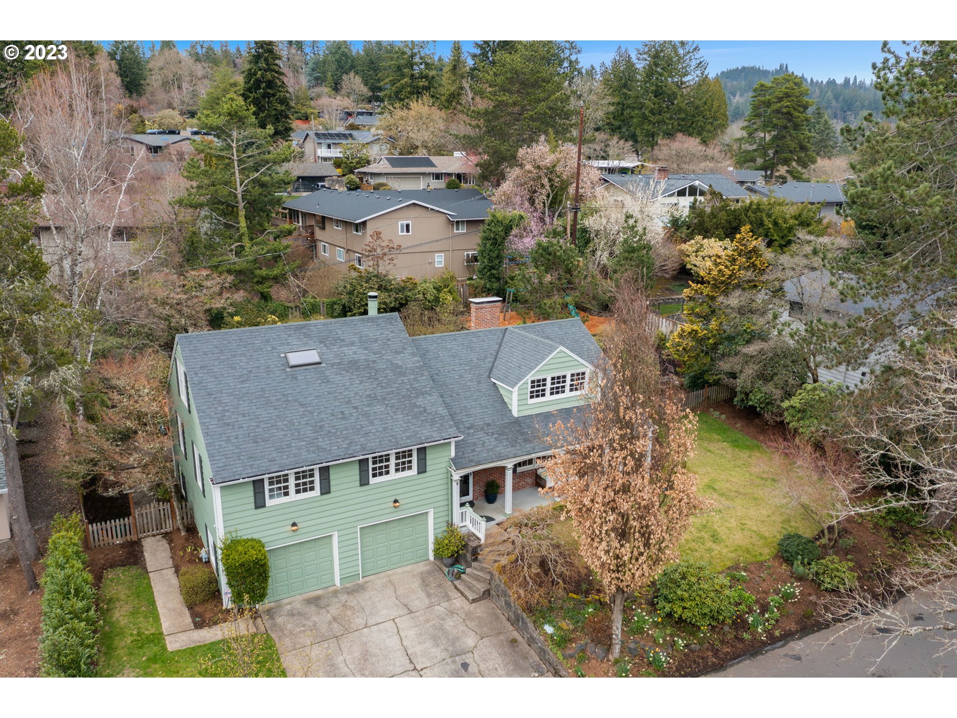 7215 Southwest Gable Park Road Portland, OR 97225 - Photo 41 of 43 Gallery Image 41