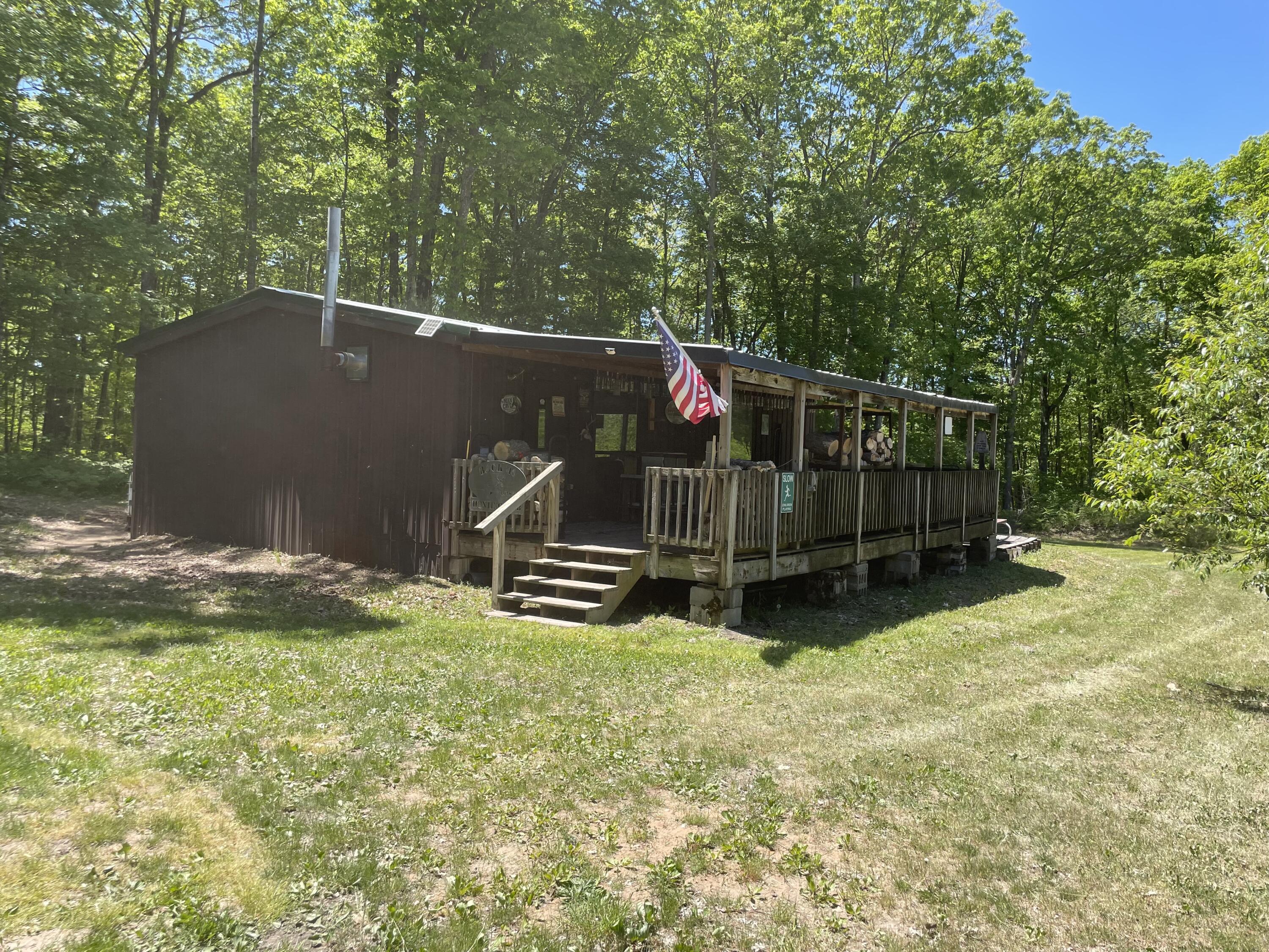 10 East Mile Road Luther, MI 49656 - Photo 20 of 40 IMG_0779