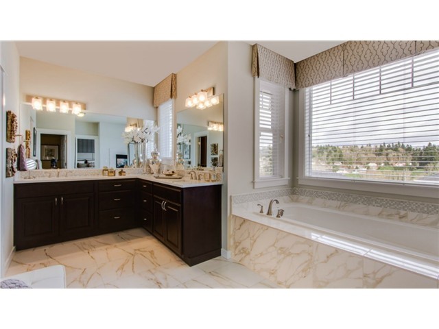 9922 Northeast 145th Street Bothell, WA 98011 - Photo 3 of 22 Gallery Image 3