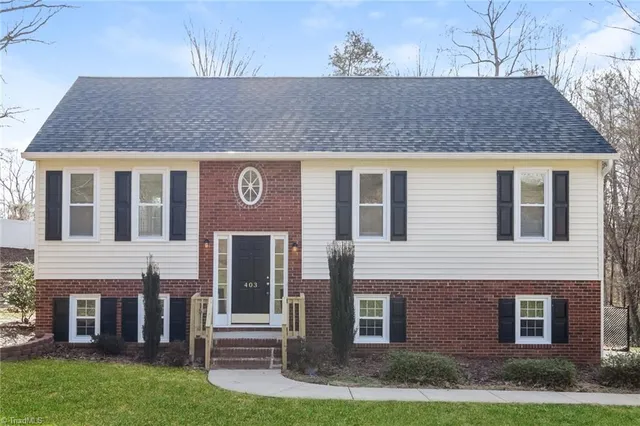 $1,945 | 403 Twin Creeks Road, Clemmons, NC 27012