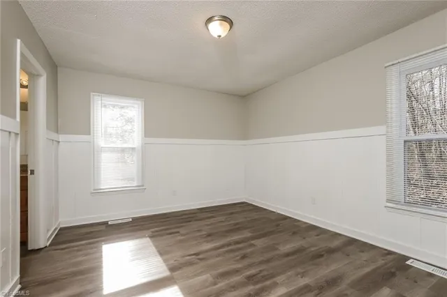 $1,945 | 403 Twin Creeks Road, Clemmons, NC 27012