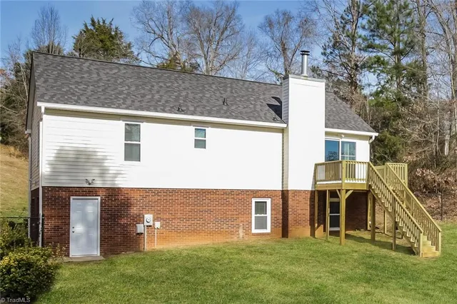 $1,945 | 403 Twin Creeks Road, Clemmons, NC 27012