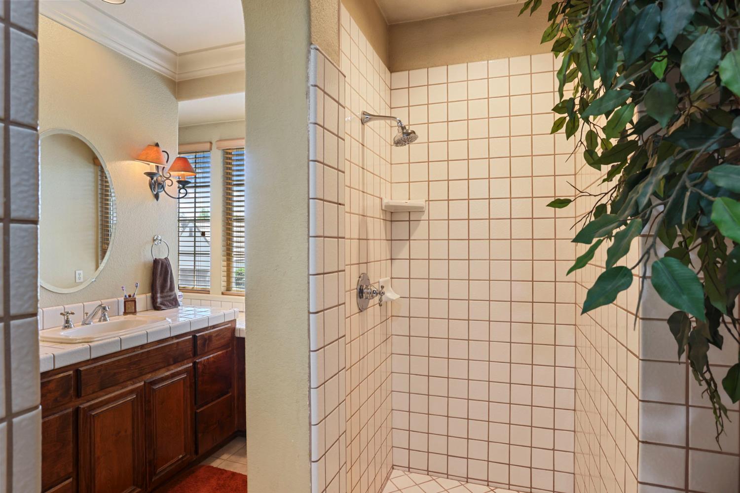 3044 Redbridge Road Tracy, CA 95377 - Photo 45 of 88