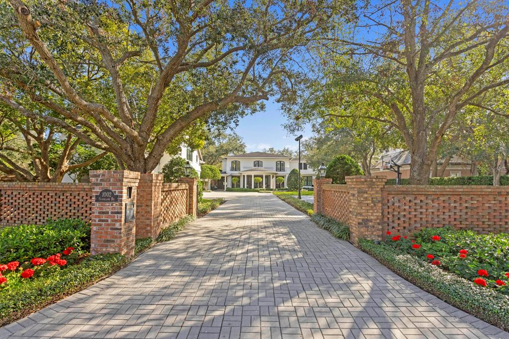 1002 South Frankland Road Tampa, FL 33629 - Photo 2 of 88