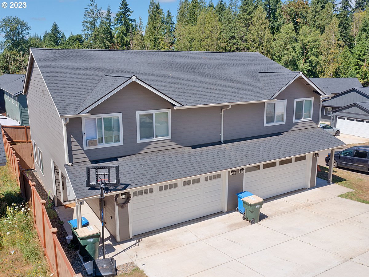 306 Oak Street Winlock, WA 98596 - Photo 6 of 35 a house view with a outdoor space