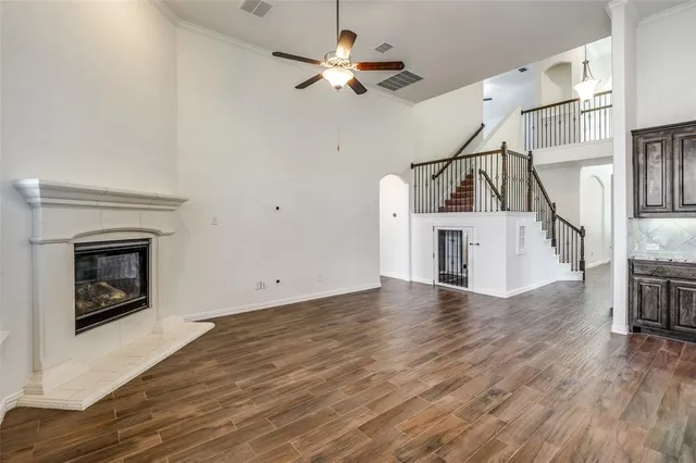 $699,999 | 2301 Prairie Glen Street, Lewisville, TX 75056