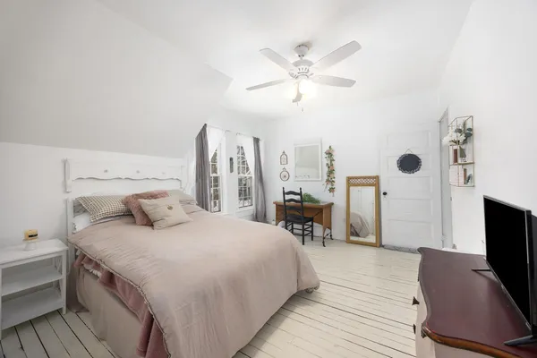 $220,000 | 614 West Cass Street, Greenville, MI 48838