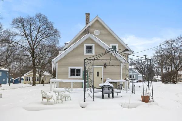 $220,000 | 614 West Cass Street, Greenville, MI 48838