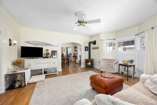 $220,000 | 614 West Cass Street, Greenville, MI 48838