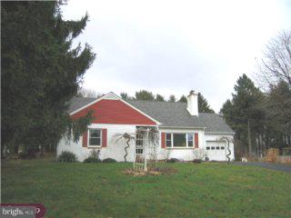 546 Walter Road Warminster, PA 18974 - Photo 1 of 5