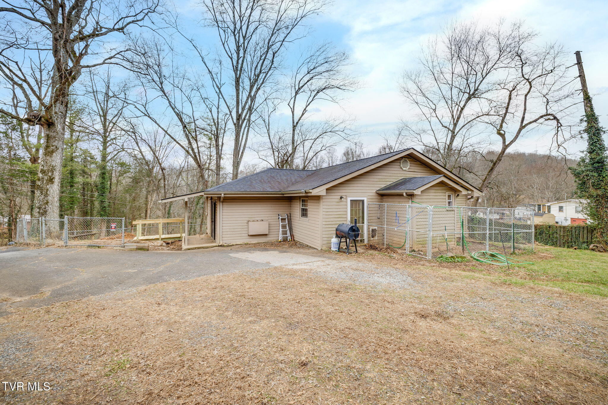 505 Evergreen Road Kingsport, TN 37663 - Photo 24 of 29 024