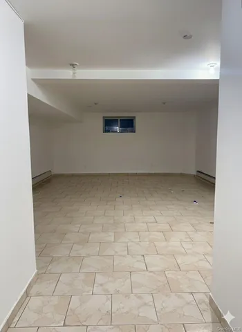 $3,600 | 40-33 191st Street, Unit 1 | Auburndale