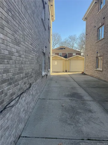 $3,600 | 40-33 191st Street, Unit 1 | Auburndale