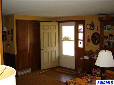 14615 Auburn Road Fort Wayne, IN 46845 - Photo 3 of 8 Gallery Image 3
