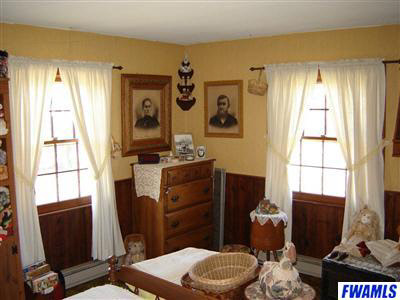 14615 Auburn Road Fort Wayne, IN 46845 - Photo 5 of 8 Gallery Image 5