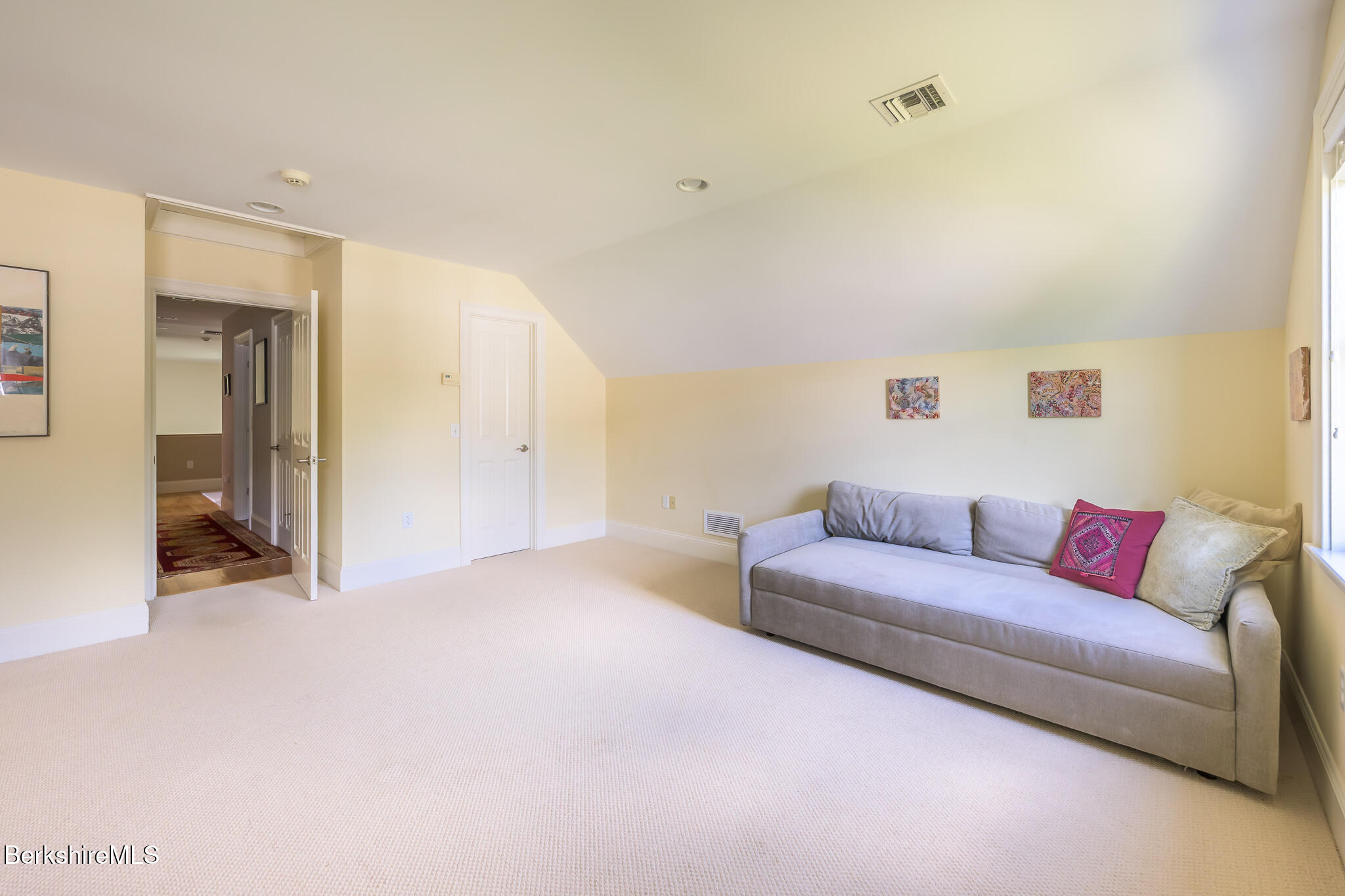 5 Stoneledge Road Lenox, MA 01240 - Photo 36 of 48 Bedroom 3