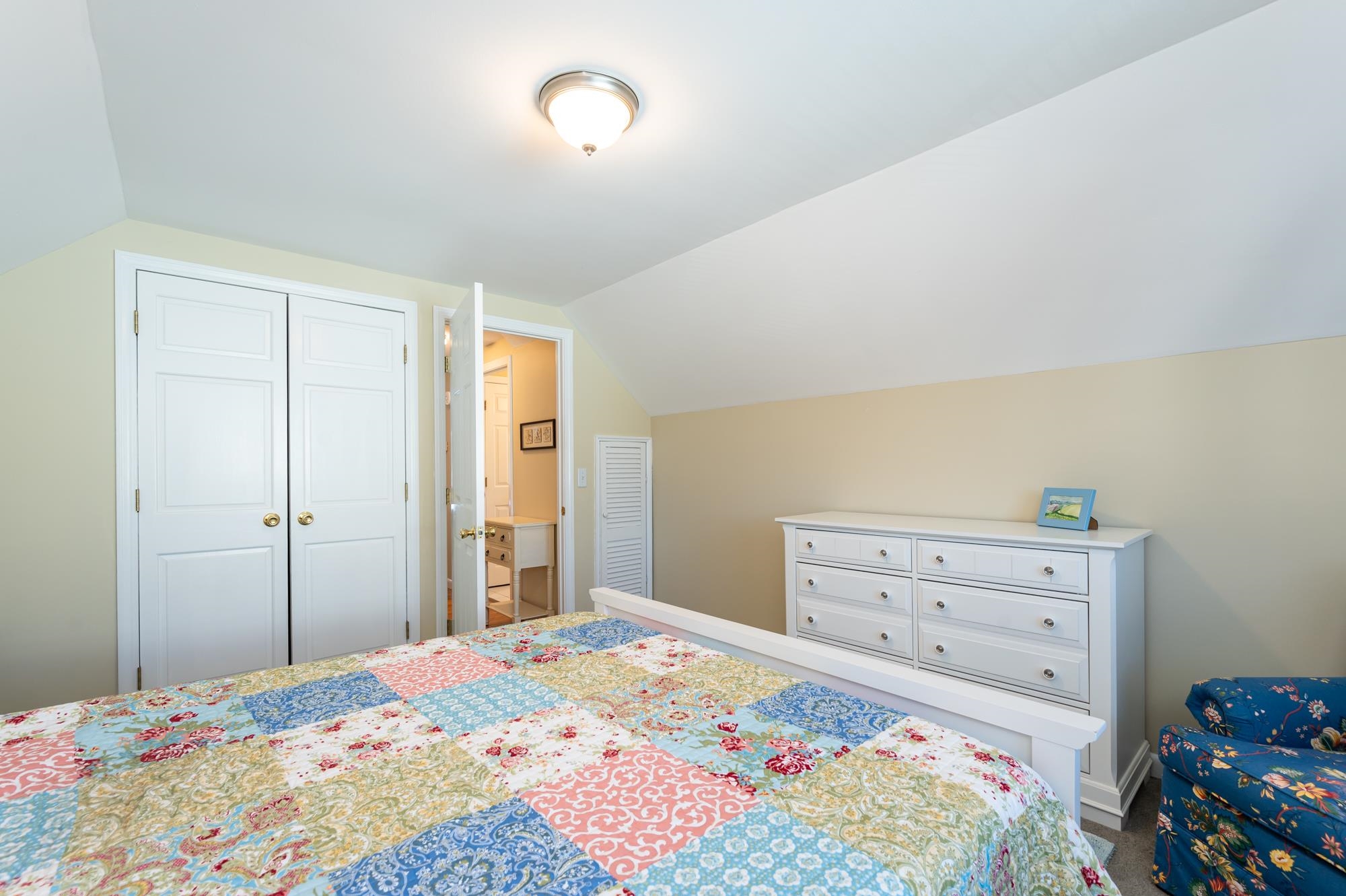 19 Carmine Road Nashua, NH 03063 - Photo 16 of 40