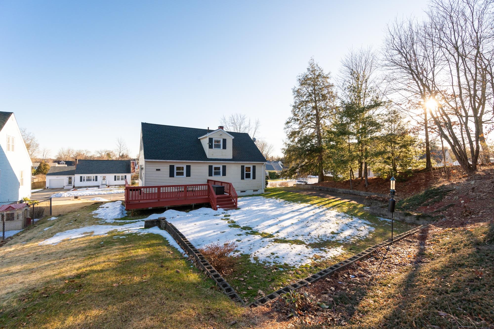 19 Carmine Road Nashua, NH 03063 - Photo 26 of 40