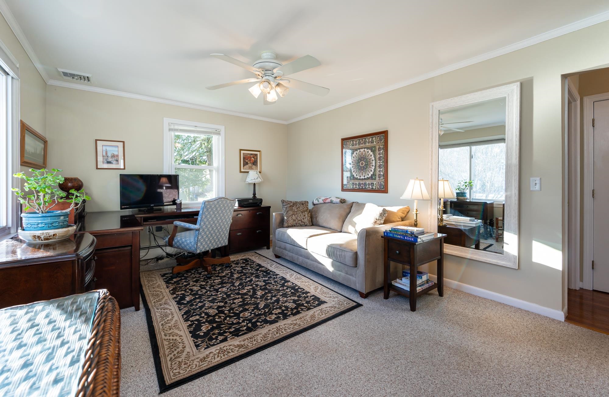 19 Carmine Road Nashua, NH 03063 - Photo 5 of 40