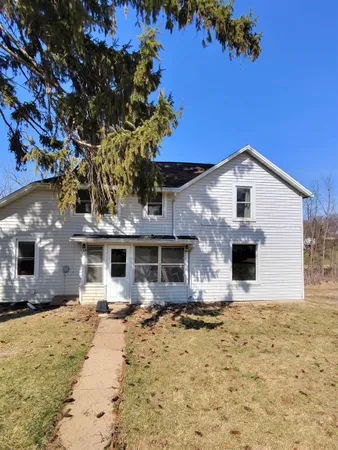 $50,000 | 306 West Main Street, Montfort, WI 53569