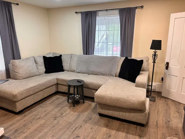 $2,500 | 565 White Mountain Highway, Milton, NH 03851