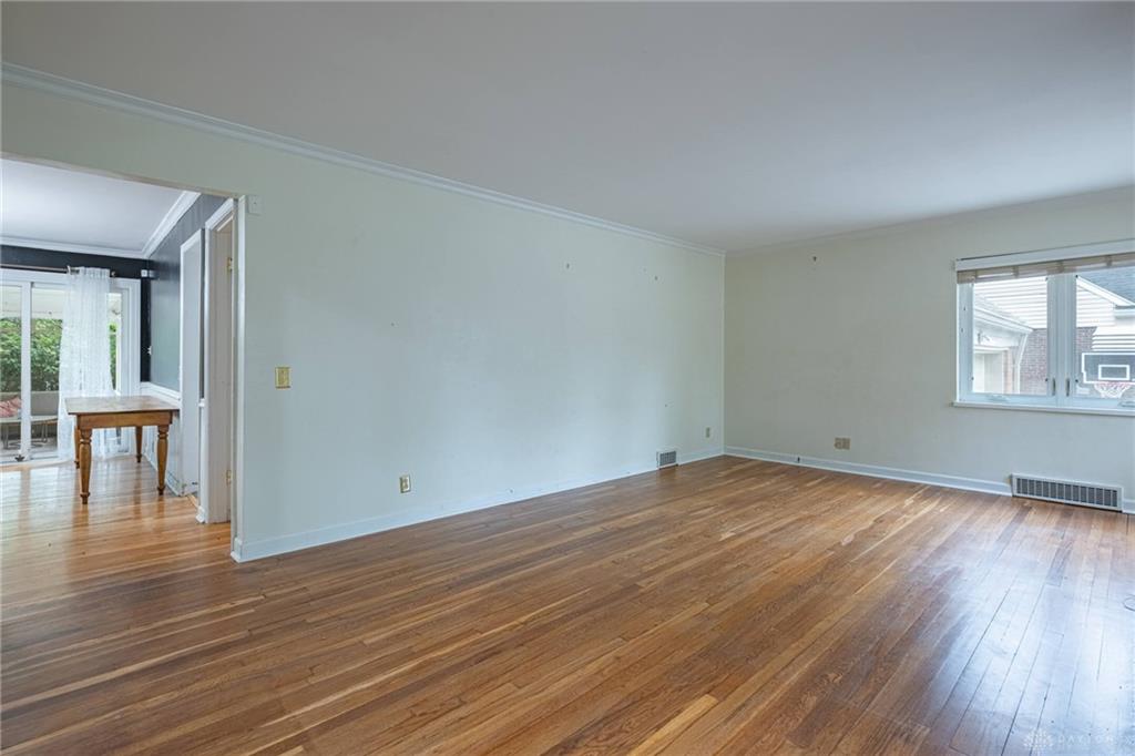 3225 Atherton Road Kettering, OH 45409 - Photo 7 of 38
