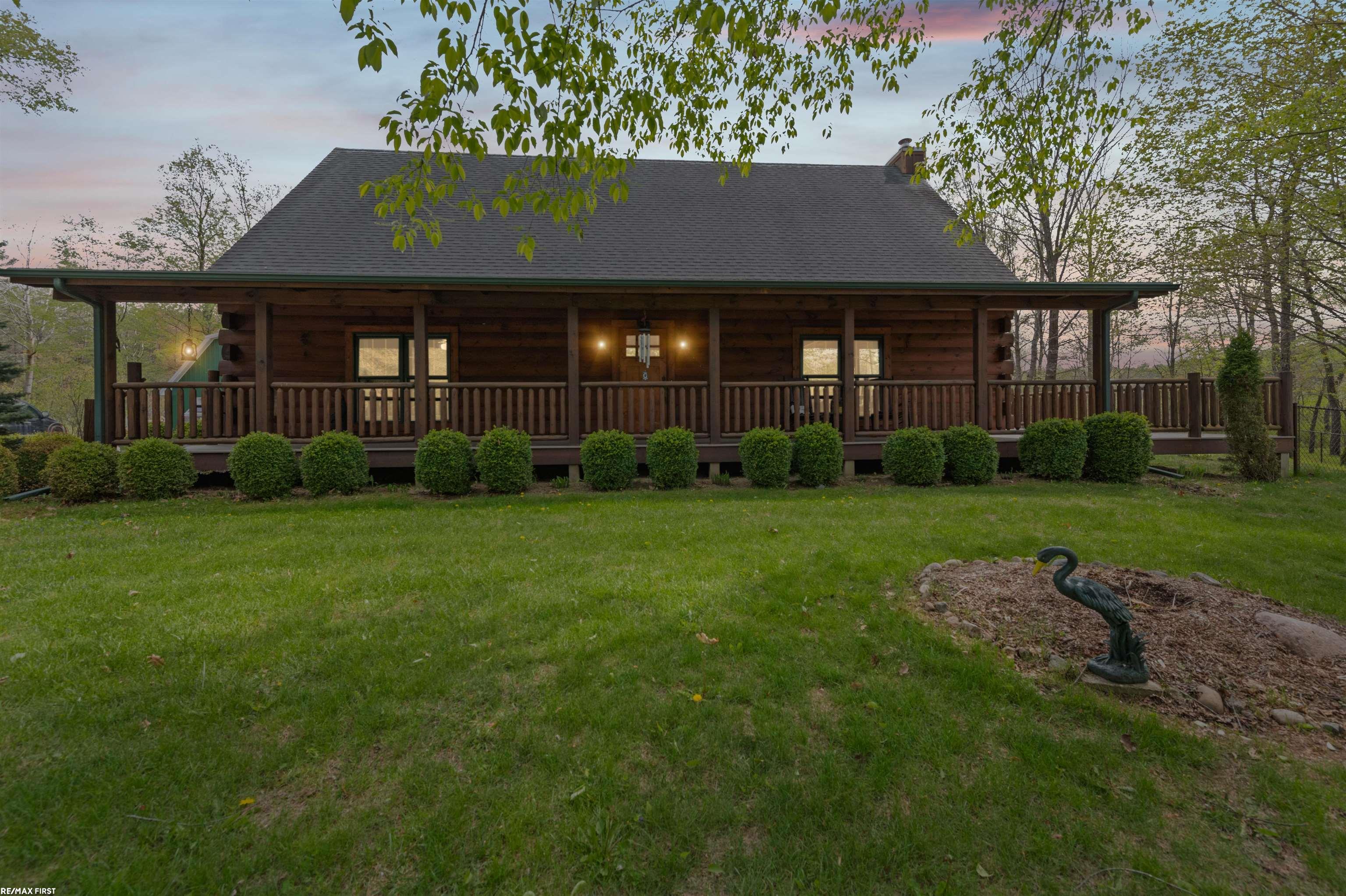 5562 Casey Road Dryden, MI 48428 - Photo 2 of 50