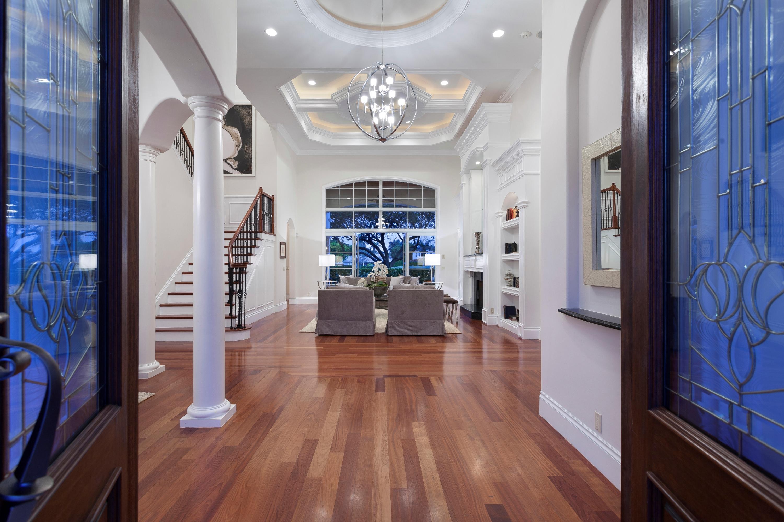 315 Royal Palm Way Boca Raton, FL 33432 - Photo 2 of 19 315 ENTRY