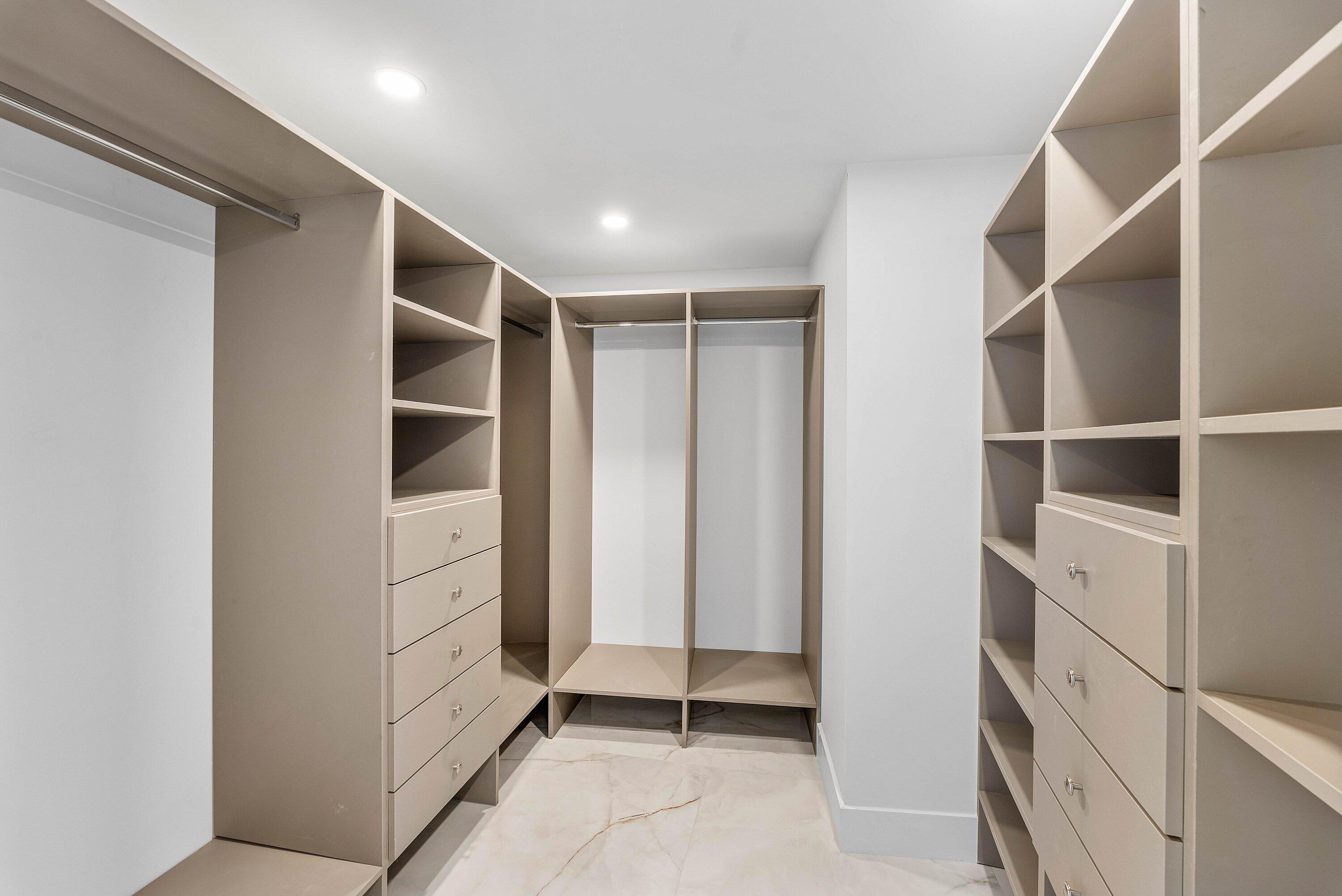 700 South Ocean Boulevard, Unit 504 Boca Raton, FL 33432 - Photo 33 of 55 018-700SouthOceanBoulevard-BocaRaton-FL-