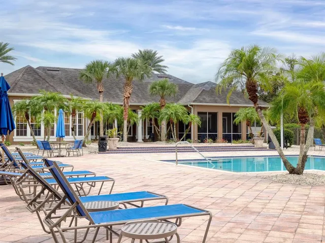 $1,675 | 8933 Manor Loop, Unit 105, Lakewood Ranch, FL 34202