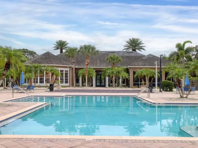 $1,675 | 8933 Manor Loop, Unit 105, Lakewood Ranch, FL 34202