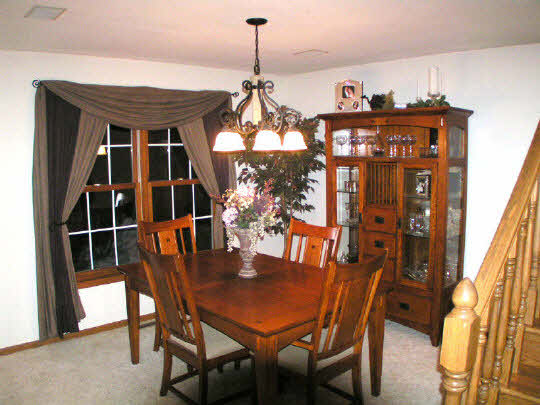 8877 North Hedge Road Byron, IL 61010 - Photo 3 of 6 Gallery Image 3