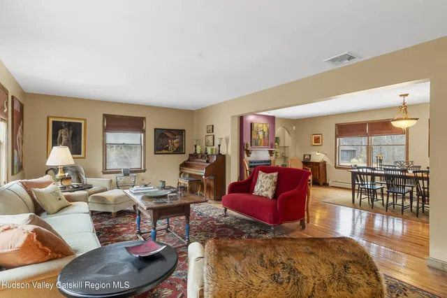 $699,000 | 4 Mountain View Drive, Kerhonkson, NY 12446